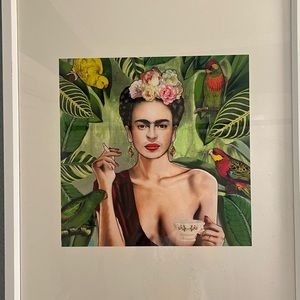 Frida con Amigos - white frame